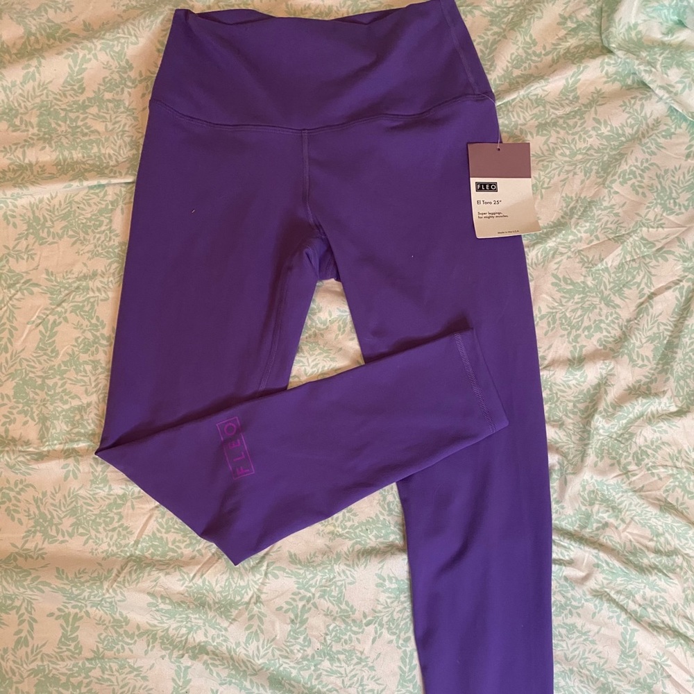 Fleo Janus leggings in Ultraviolet